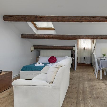 Nice Lovely Attic For 4 Person With Wifi - A/C Venice Exterior photo