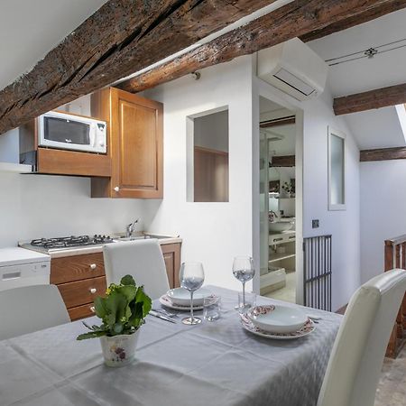 Nice Lovely Attic For 4 Person With Wifi - A/C Venice Exterior photo
