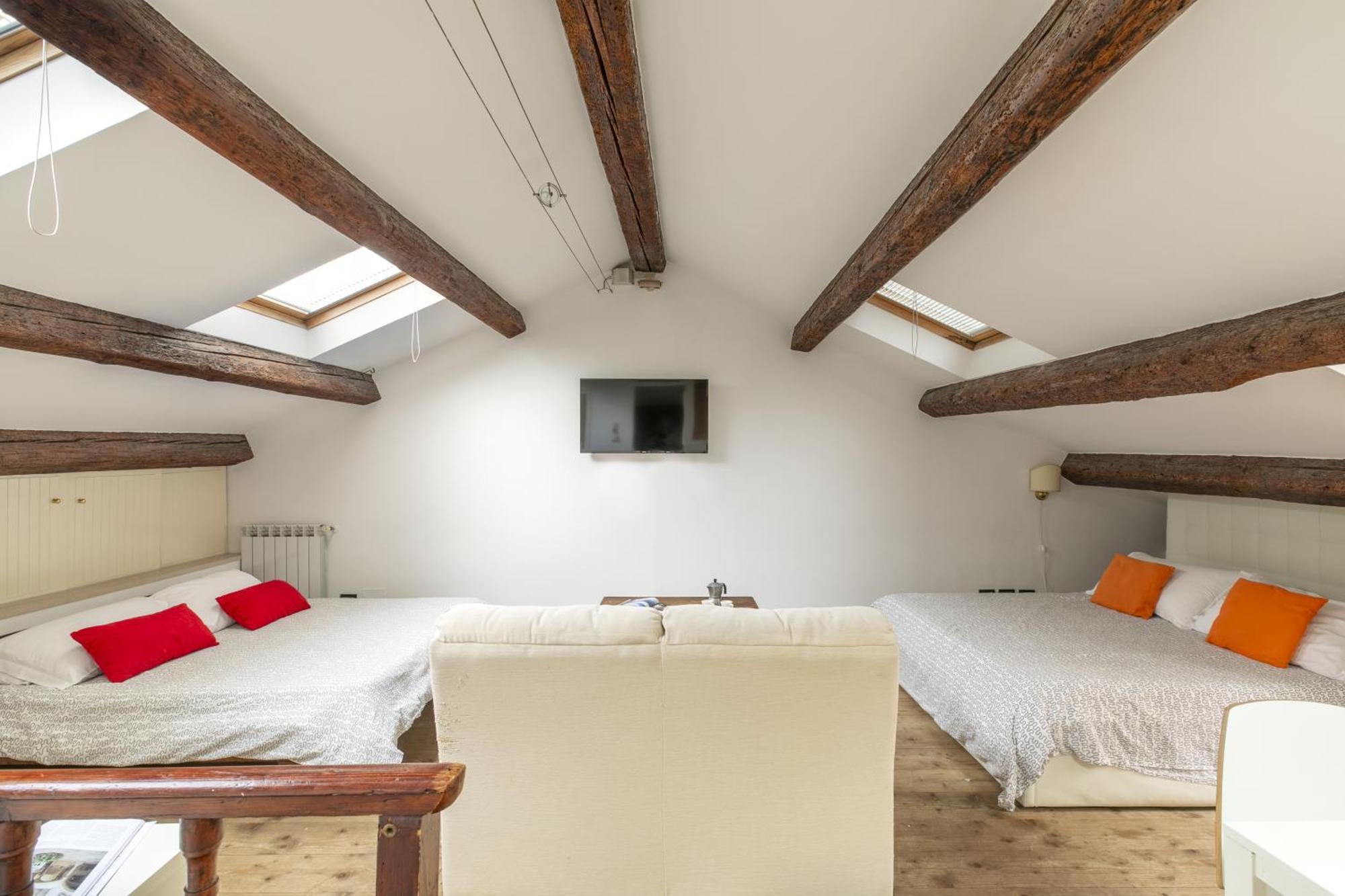 Nice Lovely Attic For 4 Person With Wifi - A/C Venice Exterior photo