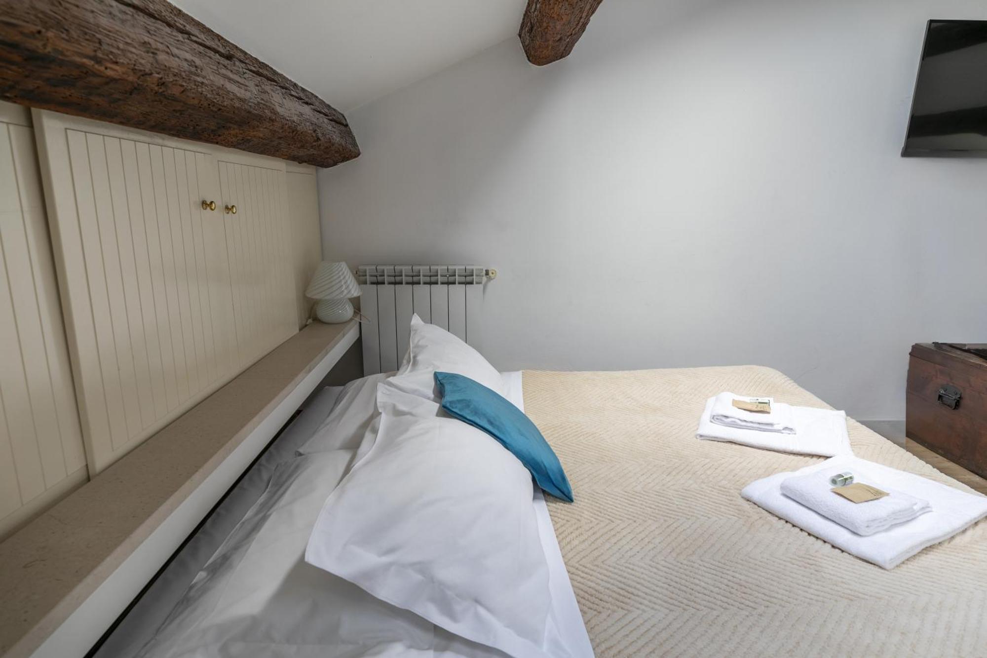 Nice Lovely Attic For 4 Person With Wifi - A/C Venice Exterior photo