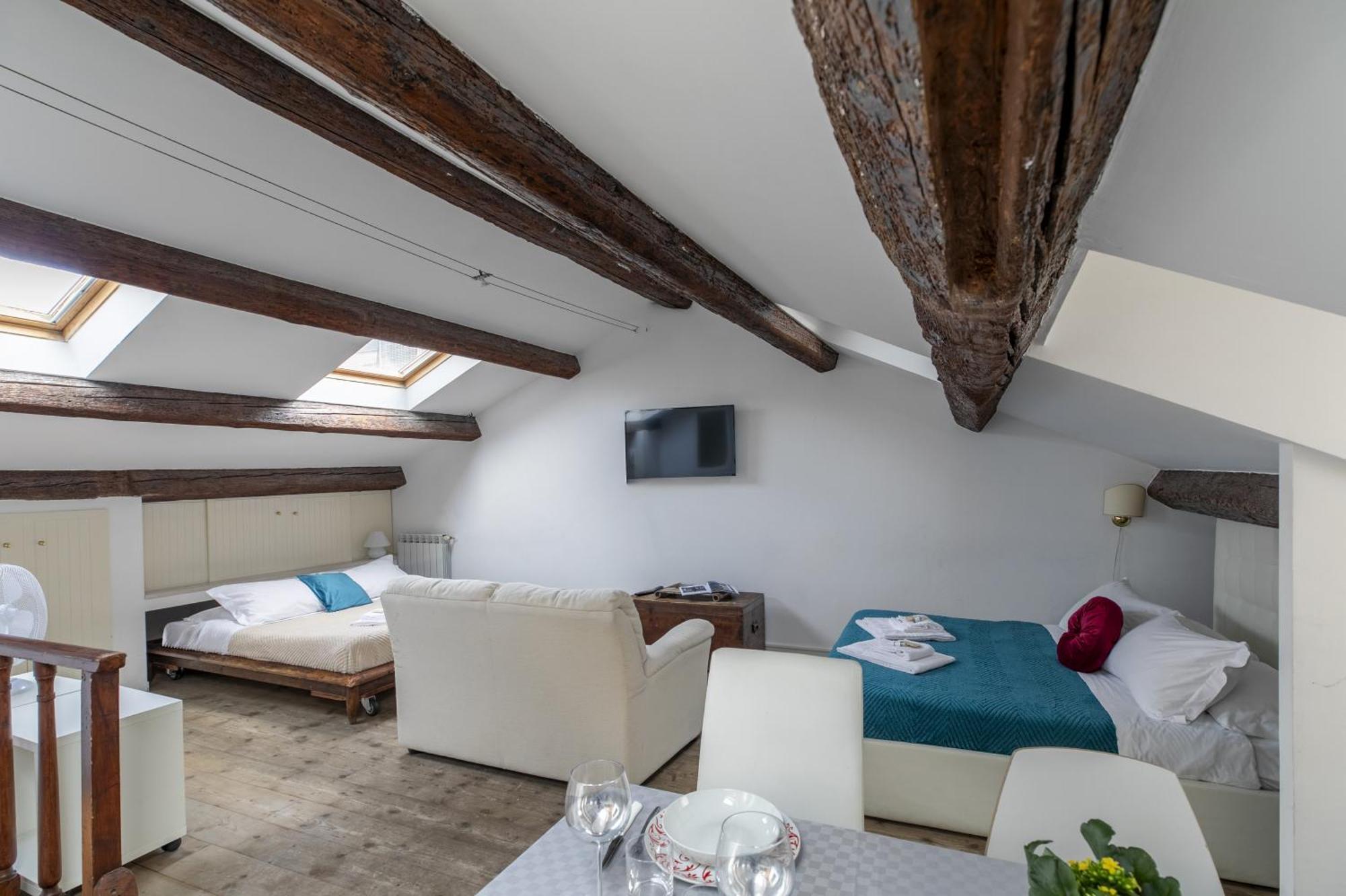 Nice Lovely Attic For 4 Person With Wifi - A/C Venice Exterior photo