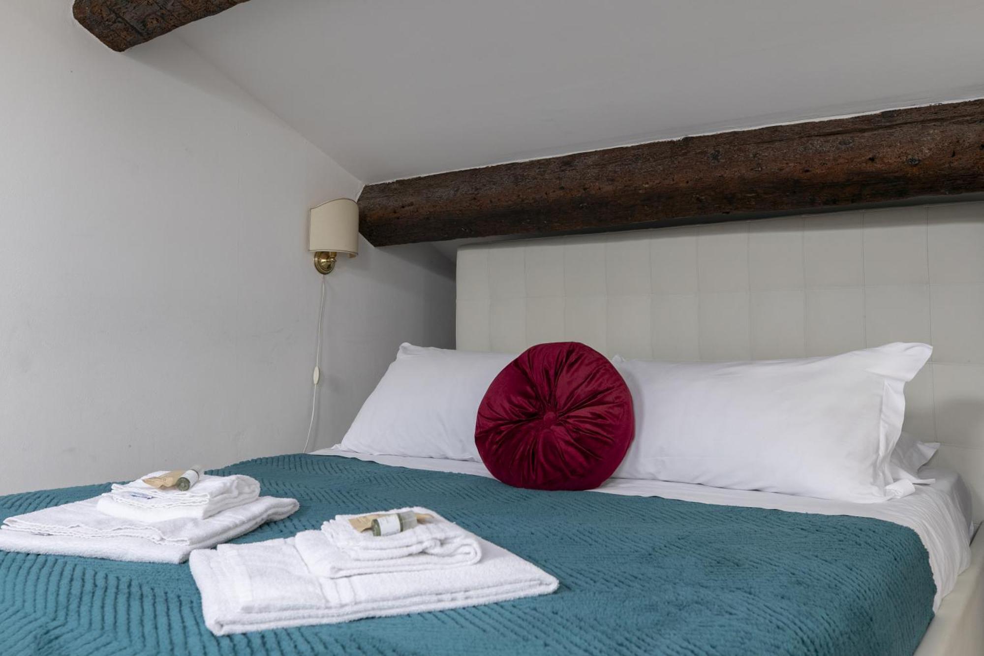 Nice Lovely Attic For 4 Person With Wifi - A/C Venice Exterior photo