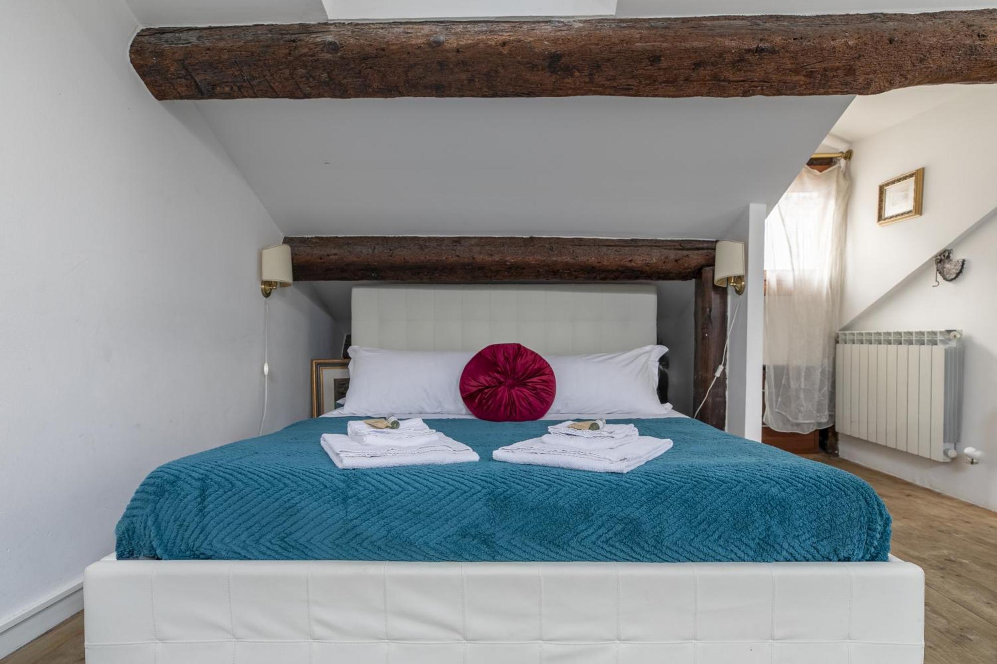 Nice Lovely Attic For 4 Person With Wifi - A/C Venice Exterior photo