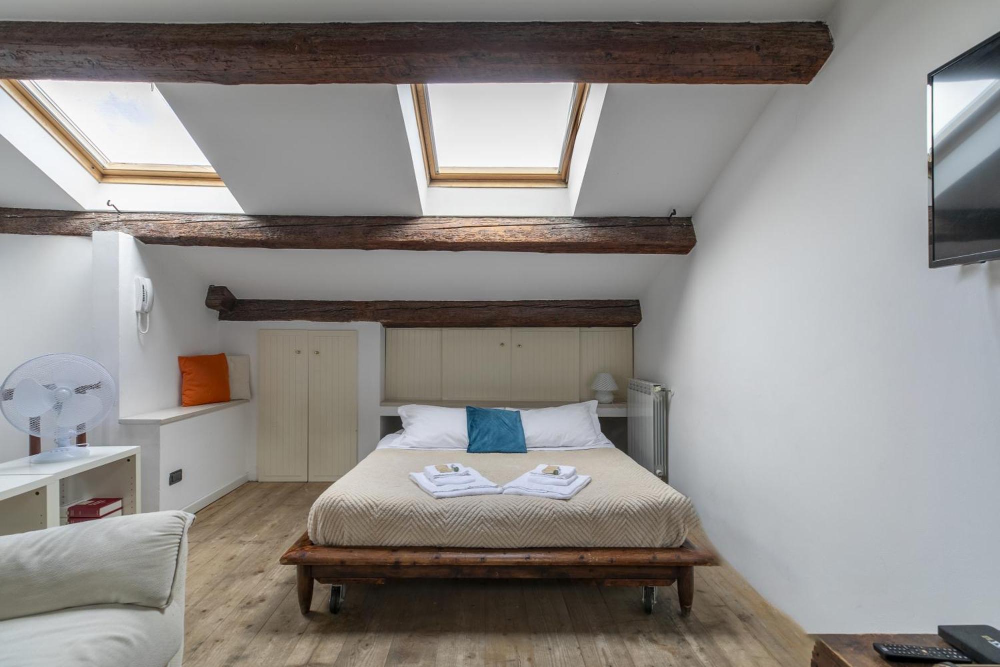 Nice Lovely Attic For 4 Person With Wifi - A/C Venice Exterior photo