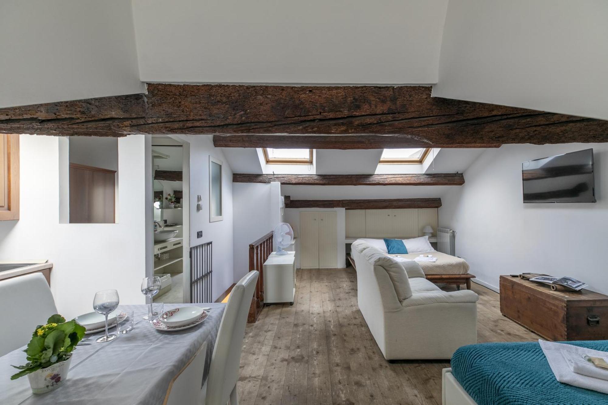 Nice Lovely Attic For 4 Person With Wifi - A/C Venice Exterior photo