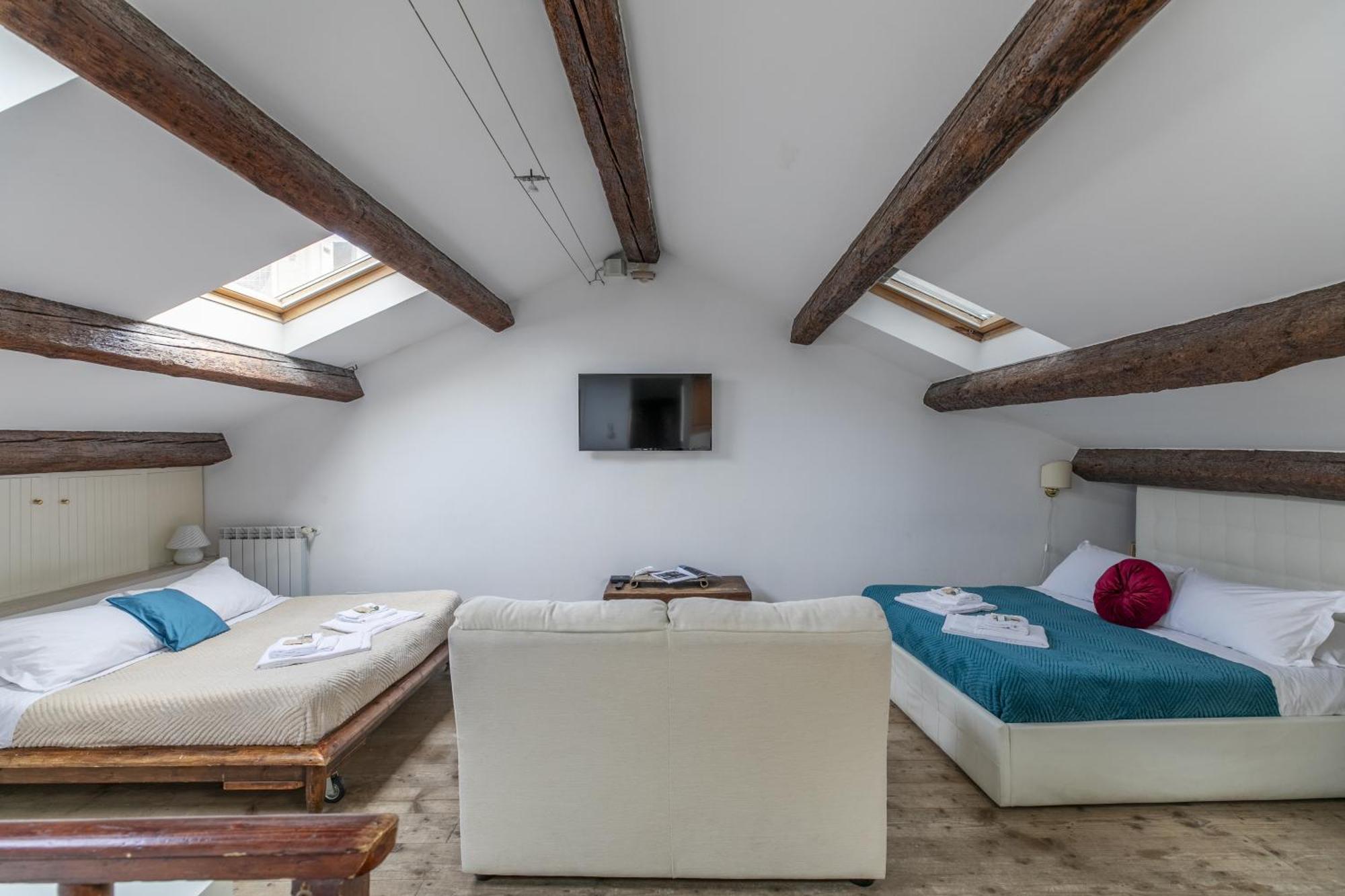 Nice Lovely Attic For 4 Person With Wifi - A/C Venice Exterior photo
